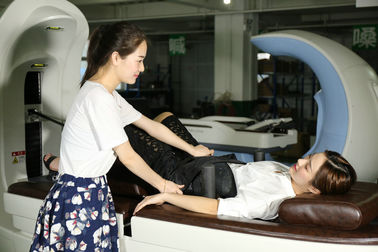 Comfortable Spinal Decompression Therapy Machine Hydraulic Drive